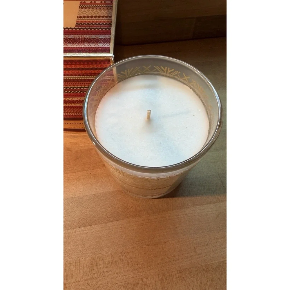 ED On Air Ellen DeGeneres Cinnamon & Bark Candle by NEST Fragrances - New In Box
